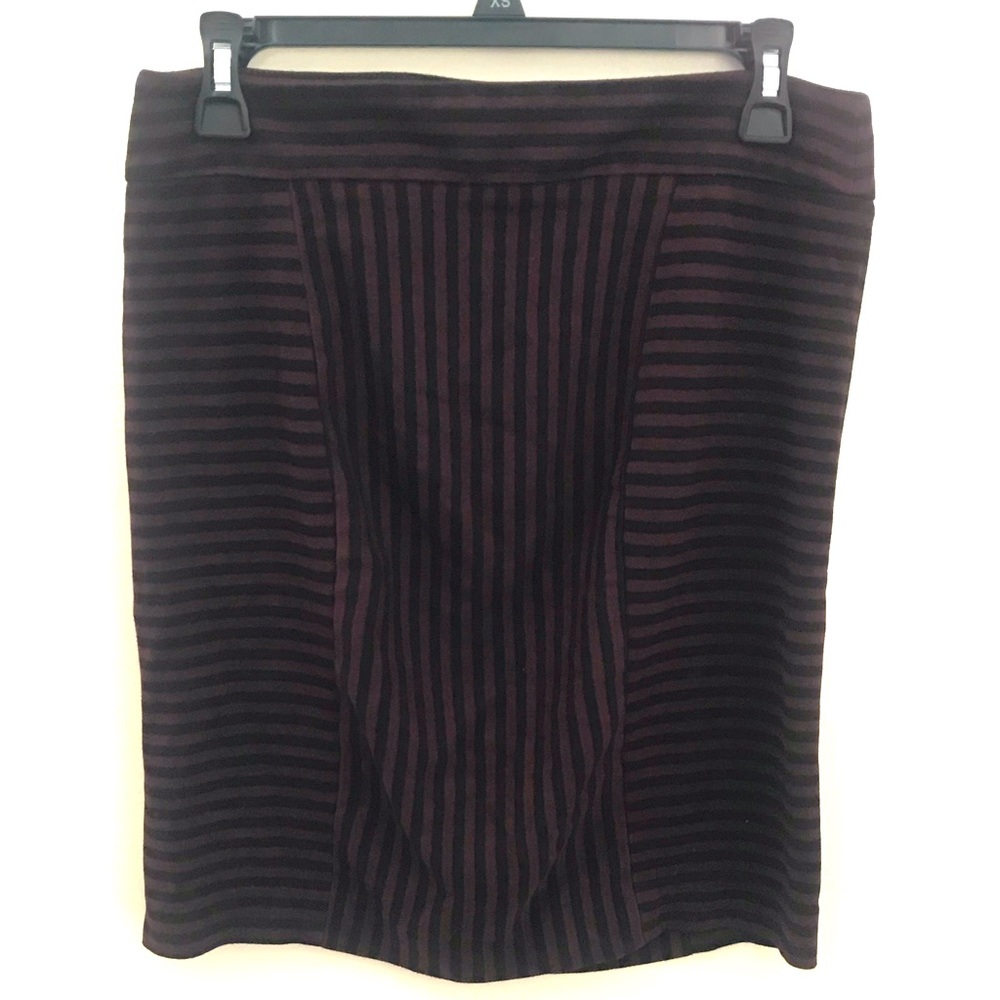 Loft pencil skirt